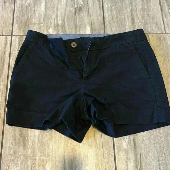 Women’s black  size 2 shorts - Picture 2 of 6